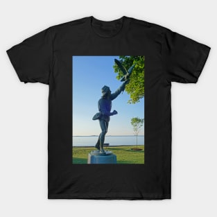 Lynch Park Statue Beverly MA T-Shirt